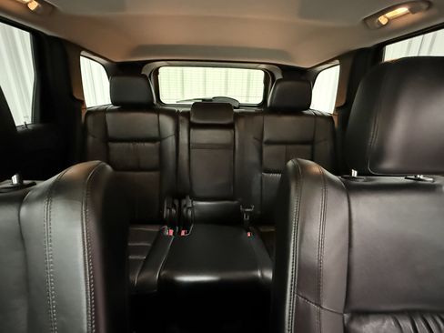 Used 2013 Jeep Grand Cherokee Laredo image 28