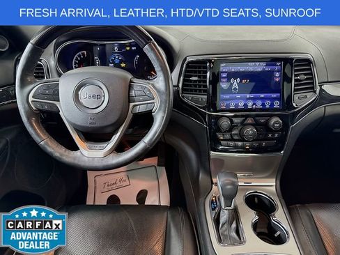 Used 2019 Jeep Grand Cherokee Overland AWD/4WD image 24