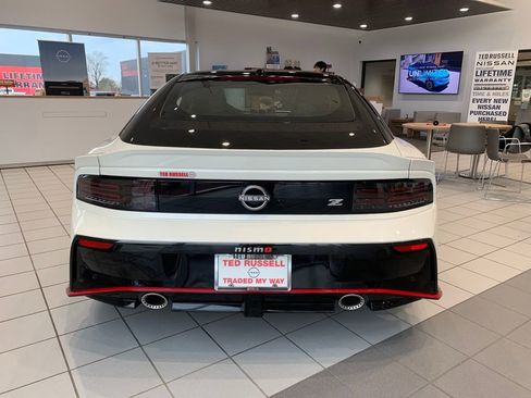 New 2026 Nissan Z NISMO w/ Floor Mat Package RWD image 4