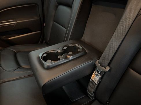 Used 2020 Chevrolet Colorado ZR2 image 9