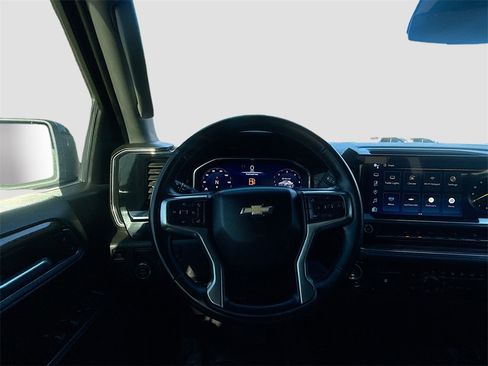 Used 2024 Chevrolet Silverado 1500 RST image 11
