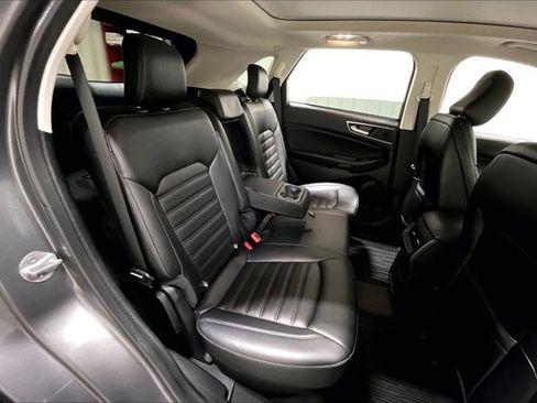 Used 2022 Ford Edge SEL w/ Convenience Package image 27