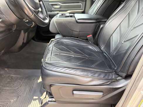 Used 2022 RAM 1500 Big Horn AWD/4WD image 10