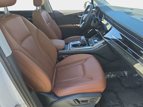 Used 2020 Audi Q7 3.0T Premium Plus w/ Premium Plus Package image 12