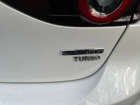 Used 2023 MAZDA MAZDA3 Hatchback w/ Appearance Package image 11