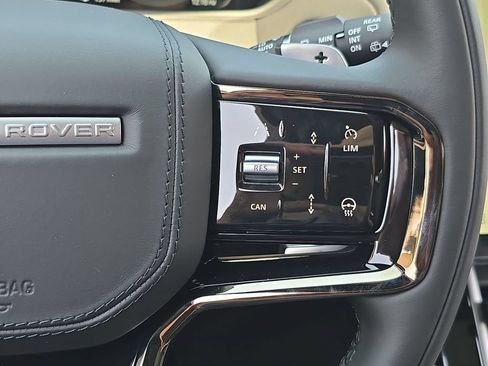New 2026 Land Rover Range Rover Velar S AWD/4WD image 18