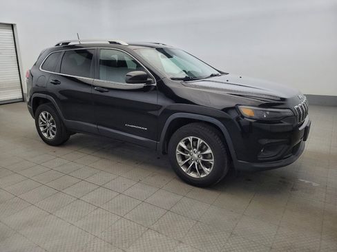 Used 2019 Jeep Cherokee Latitude Plus w/ Cold Weather Group image 11