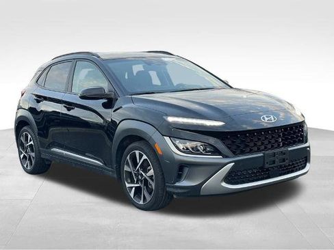 Used 2022 Hyundai Kona Limited w/ Cargo Package image 3