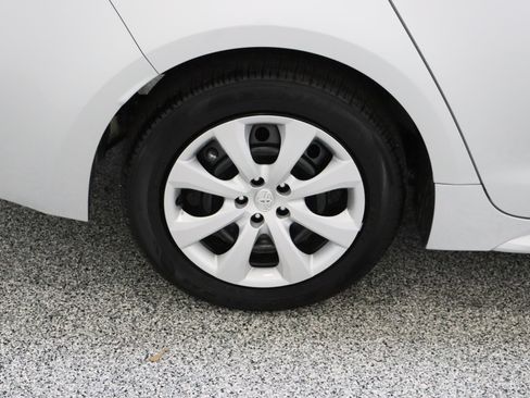 Certified 2026 Toyota Corolla LE FWD image 6