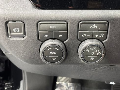 New 2026 Chevrolet Silverado 1500 RST w/ RST Select Package AWD/4WD image 29