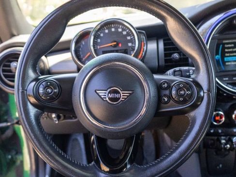 Used 2020 MINI Cooper 2-Door Hardtop image 34