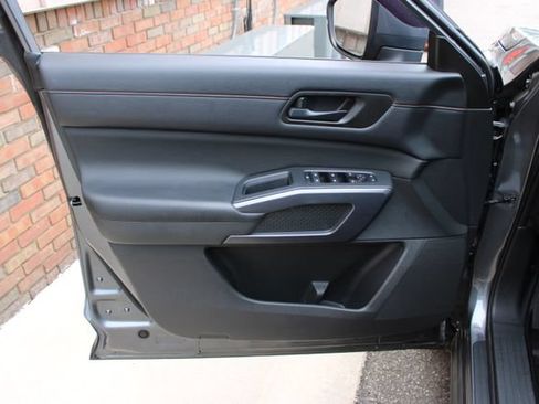 Used 2023 Nissan Pathfinder Rock Creek AWD/4WD image 10