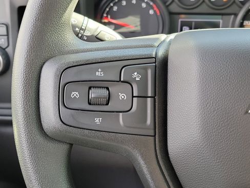 Used 2026 Chevrolet Silverado 1500 W/T image 5