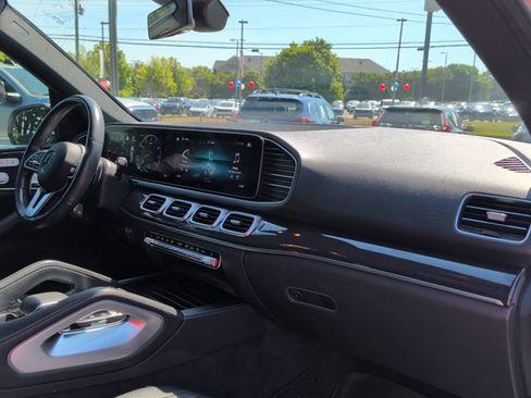 Used 2020 Mercedes-Benz GLE 350 4MATIC image 24