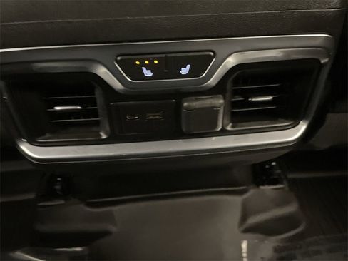Used 2020 GMC Sierra 2500 Denali w/ Denali Ultimate Package image 14