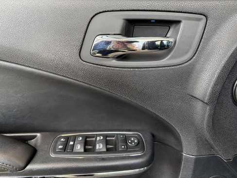 Used 2013 Dodge Charger SE w/ Sport Appearance Group RWD image 14