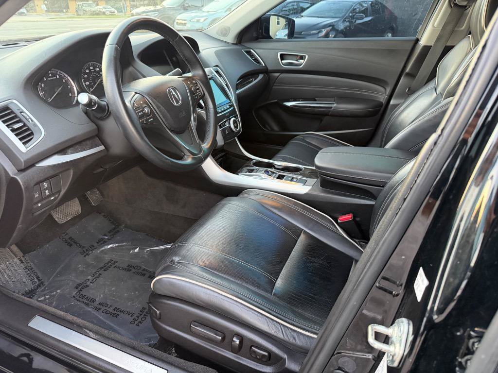 Used 2018 Acura TLX w/ Technology Package FWD image 10