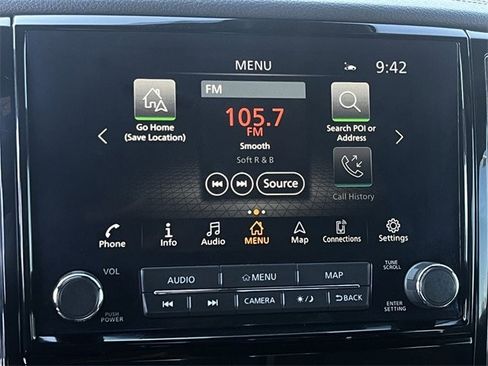 Used 2023 Nissan Titan Platinum Reserve w/ Moonroof Package image 19