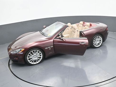 Used 2015 Maserati GranTurismo Convertible image 56