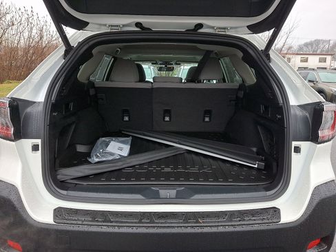 Certified 2025 Subaru Outback Premium image 29