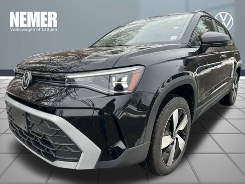 New 2026 Volkswagen Taos S image 1