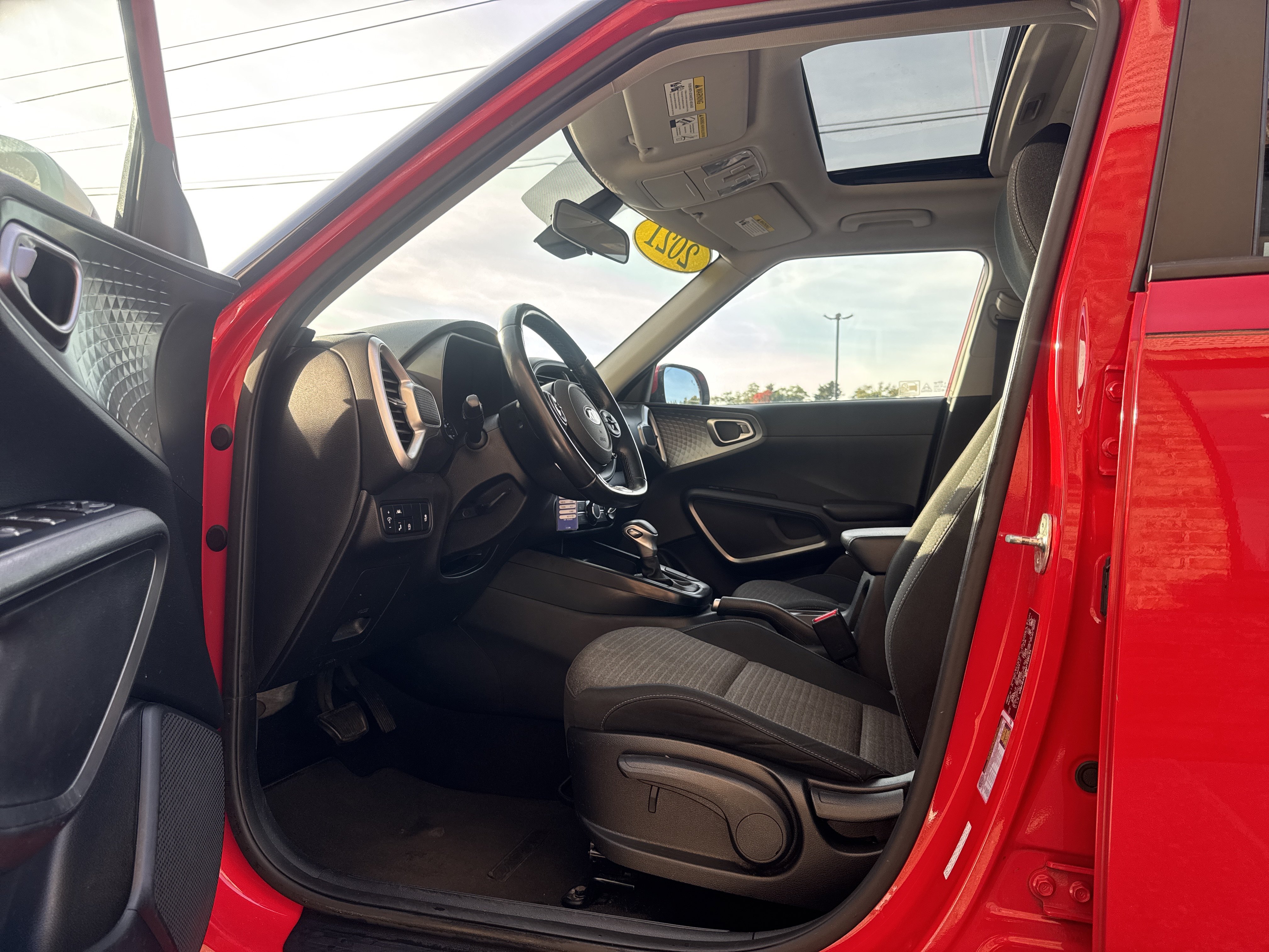 Used 2021 Kia Soul GT-Line FWD image 9