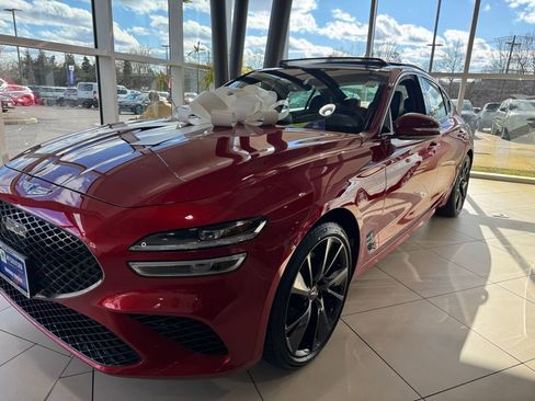 Used 2023 Genesis G70 3.3T w/ Sport Advanced Package image 5