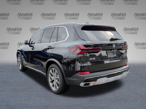 Certified 2025 BMW X5 xDrive40i w/ Premium Package image 9