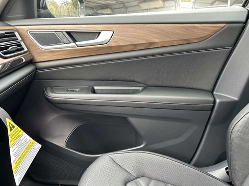 New 2026 Volkswagen Atlas SE image 21