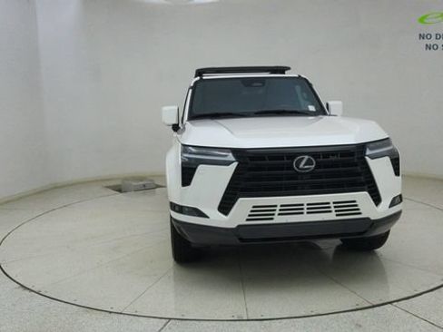 Used 2024 Lexus GX 550 w/ Accessory Package (31) AWD/4WD image 70