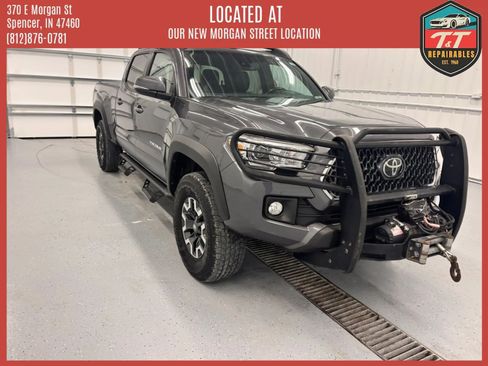 Used 2019 Toyota Tacoma TRD Off-Road w/ TRD Premium Off Road Package AWD/4WD image 19