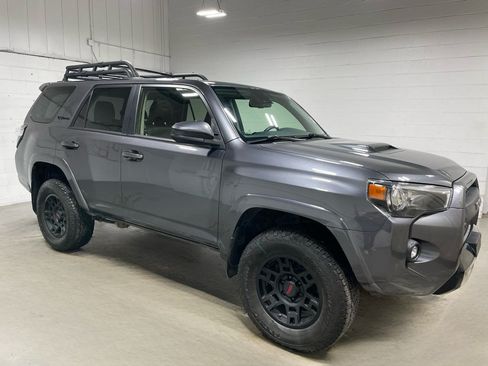Used 2020 Toyota 4Runner TRD Pro AWD/4WD image 3