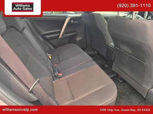 Used 2018 Toyota RAV4 XLE w/ Plus Extra Value Package AWD/4WD image 19