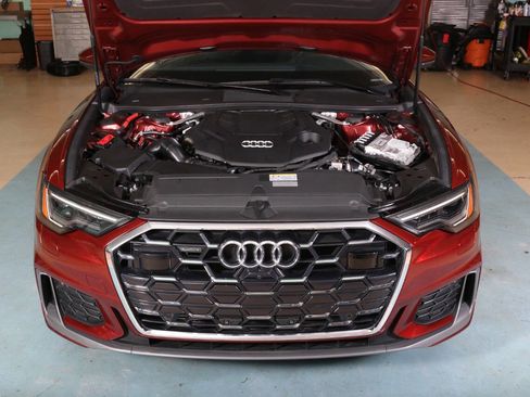 Used 2024 Audi A6 Premium Plus image 6