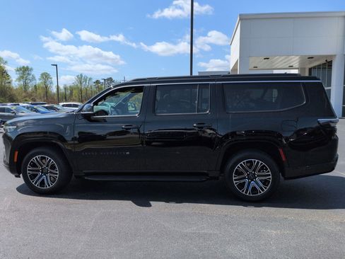 New 2026 Jeep Grand Wagoneer L 4WD image 8