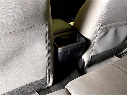 Used 2019 Toyota Tacoma SR5 image 11