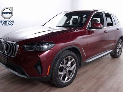 Used 2022 BMW X3 xDrive30i w/ Premium Package 2