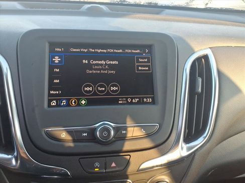 Used 2023 Chevrolet Equinox LT w/ LPO, Floor Liner Package image 15