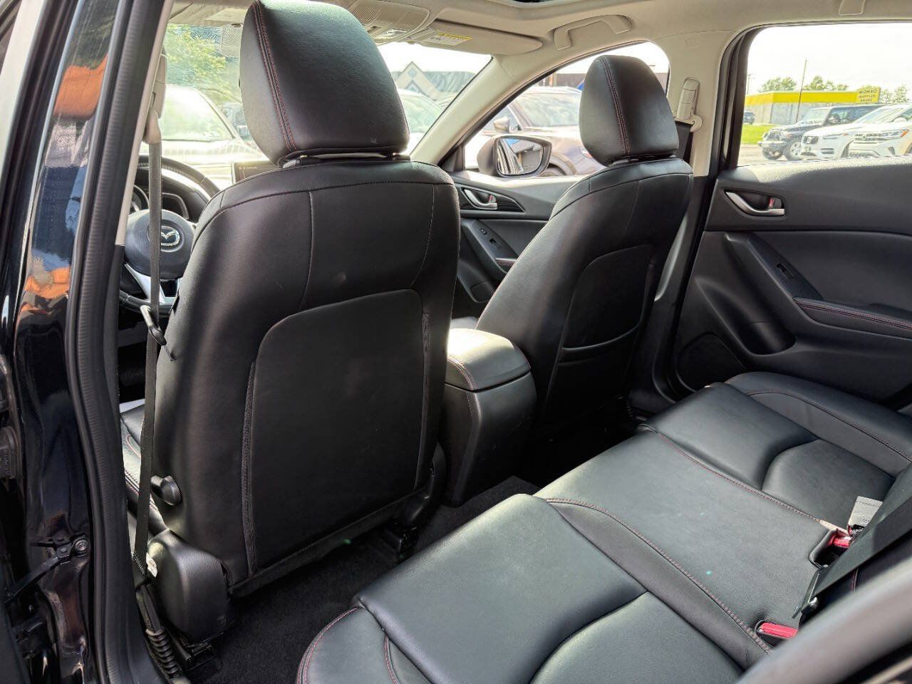 Used 2015 MAZDA MAZDA3 i Grand Touring FWD image 27