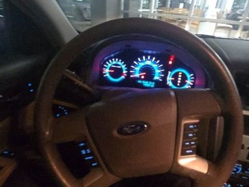 Used 2012 Ford Fusion SE image 23