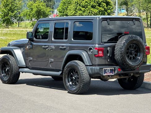 Used 2019 Jeep Wrangler Unlimited Sport S AWD/4WD image 5