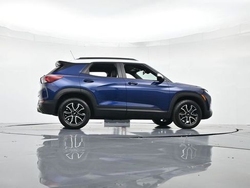 Used 2023 Chevrolet TrailBlazer ACTIV w/ Convenience Package image 29