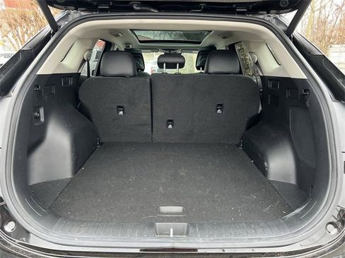 Certified 2025 Kia Sportage SX image 24
