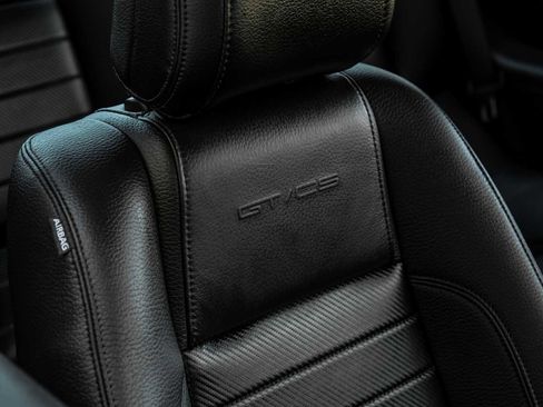 Used 2012 Ford Mustang GT Premium image 34