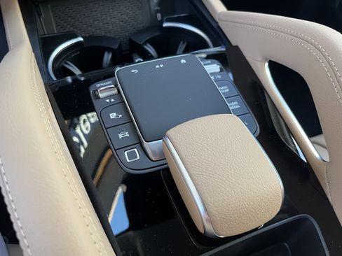 New 2026 Mercedes-Benz GLE 450 4MATIC image 29