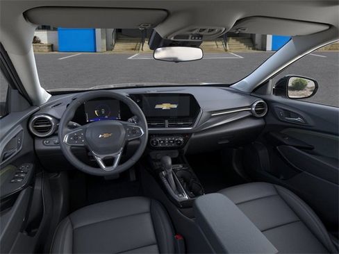 New 2026 Chevrolet Trax ACTIV w/ Sunroof Package image 15