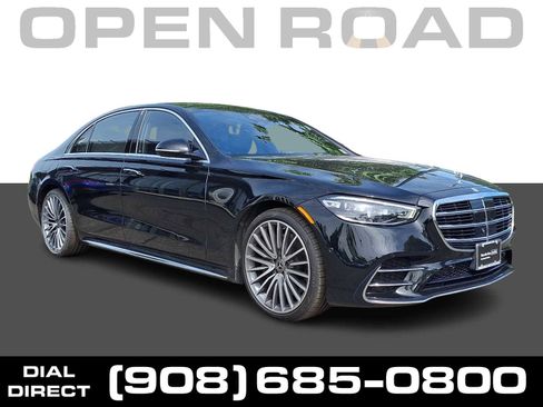 Certified 2022 Mercedes-Benz S 500 4MATIC image 1