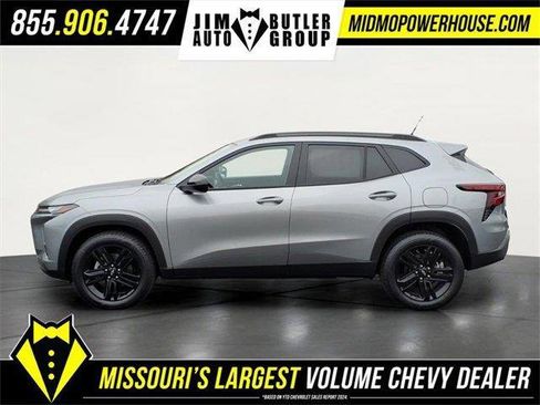 New 2026 Chevrolet Trax ACTIV w/ Driver Confidence Package image 2