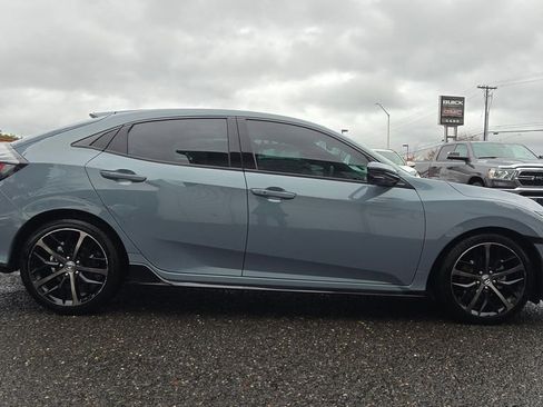 Used 2021 Honda Civic Sport Touring image 2