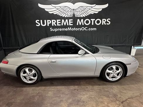 Used 2000 Porsche 911 Cabriolet image 33